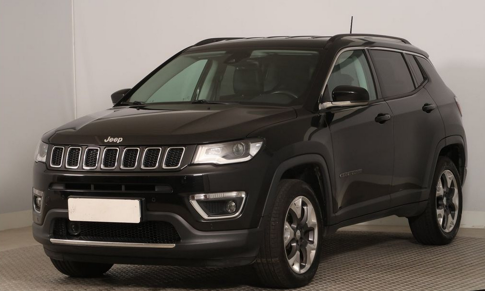 Прокат авто Jeep automat в Праге